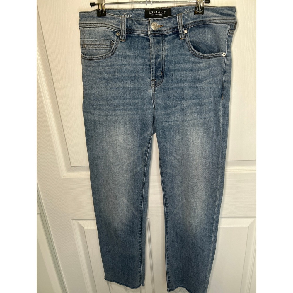 Liverpool LA Boyfriend Jeans 6/28 Lansing Medium Wash Button Fly Relaxed Denim‎